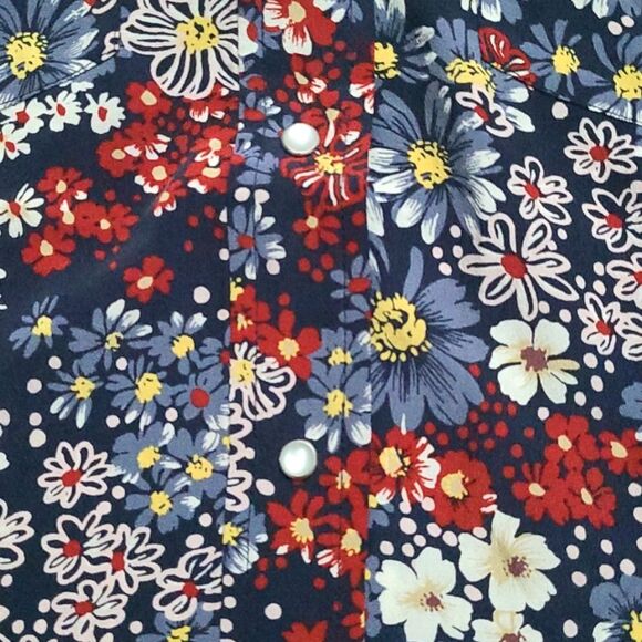 Adriano Goldschmied Women's Size XS Silk Blouse Snap Button Floral Western Boho - Picture 7 of 15